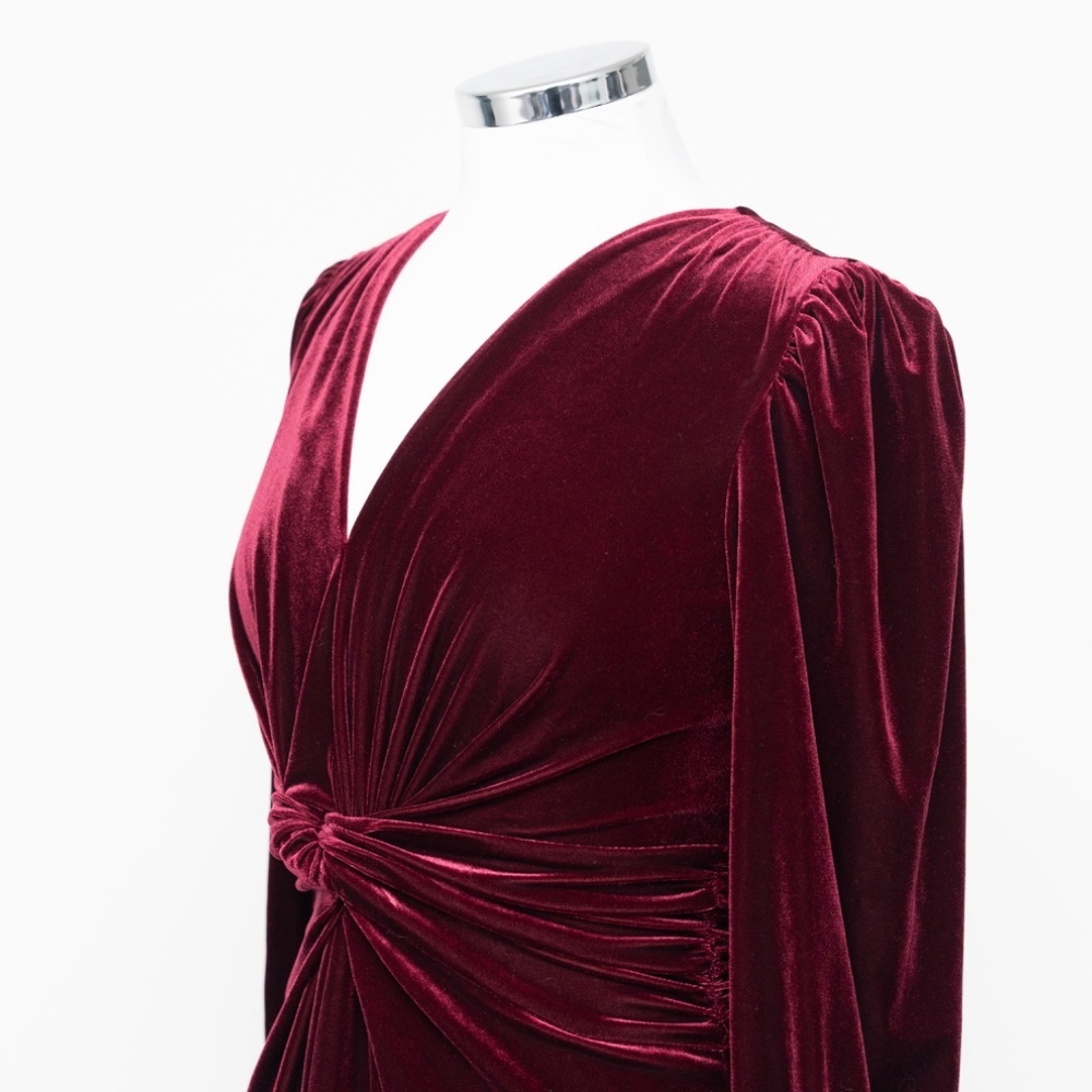 Vince Camuto -  Velvet Knot-Front Long‎ Sleeve Dress - Picture 8 of 9
